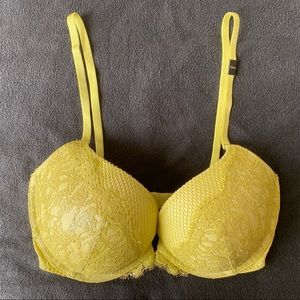 Victoria Secret very sexy push-bra